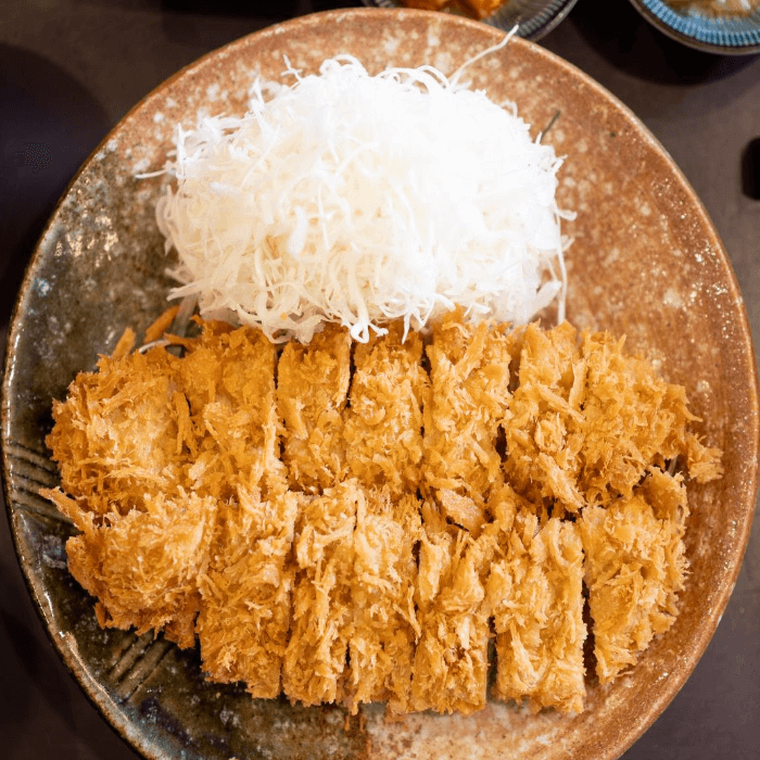 카릿토 돈카츠 플레이팅