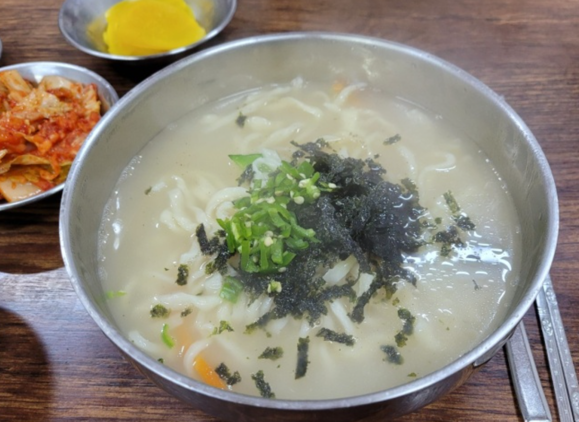 성흥분식