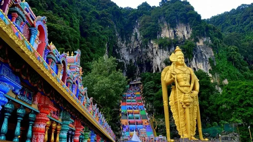 바투 동굴(Batu Caves)