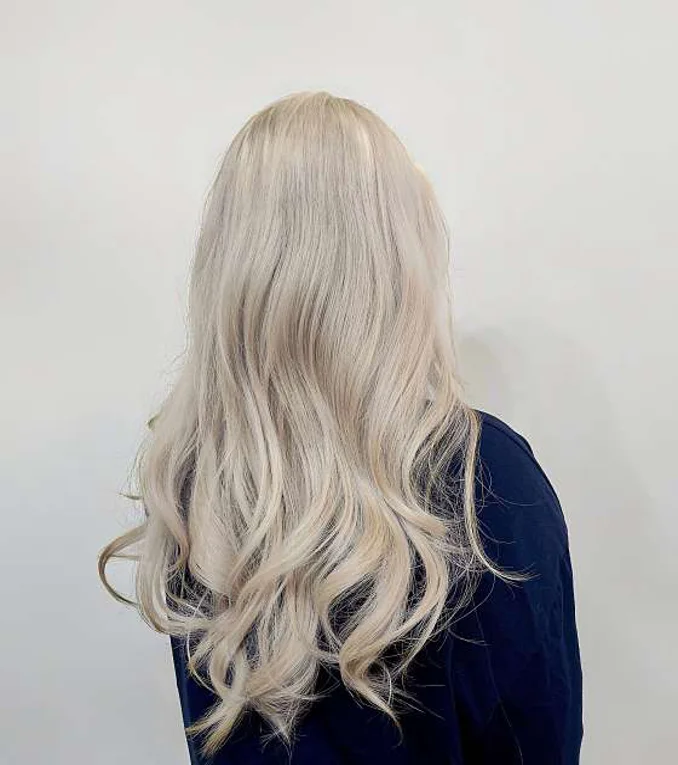 박승철헤어스투디오 홍대점