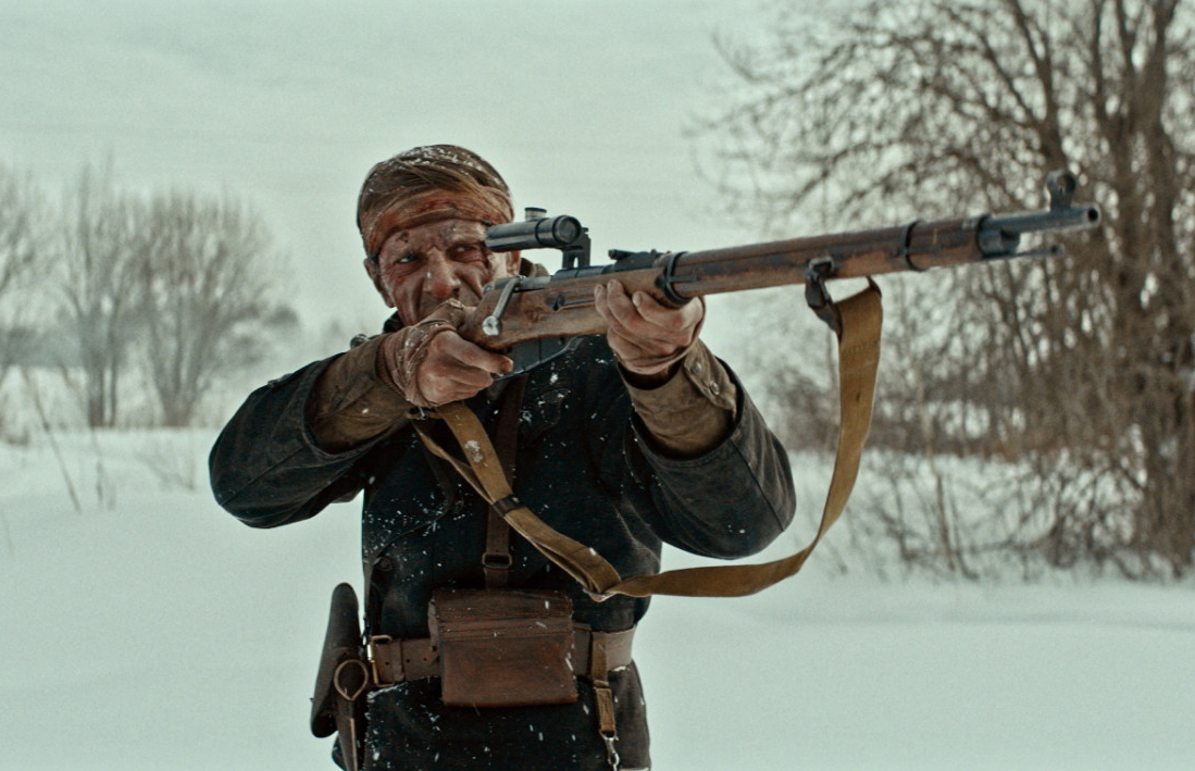 영화 고스트 스나이퍼 속 군인모습