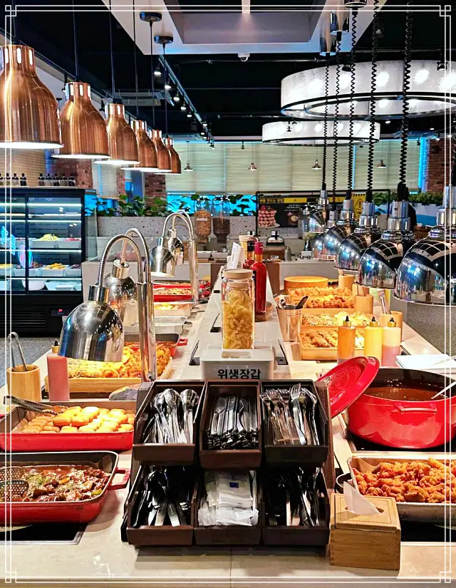 OBS 어서옵쇼 광명 밤일마을 남녀노소 입맛 잡은 돈가스 뷔페 맛집