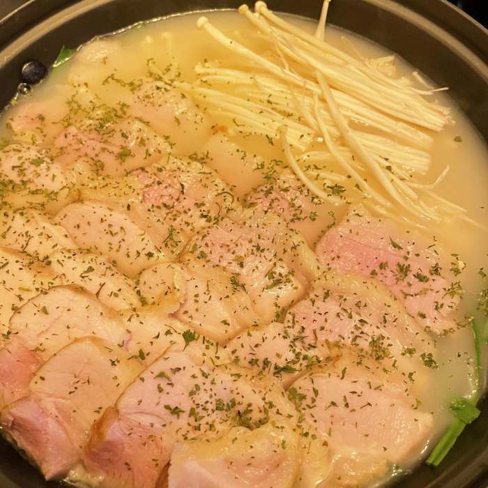 서양식 돼지국밥 수비드 삼겹 물수육 홍대입구 맛집 추천 생방송투데이 리얼맛집