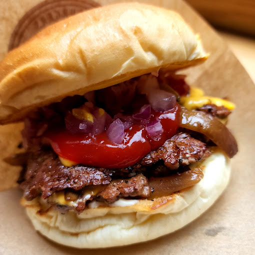 강남 수제 버거 '버거스올마이티'