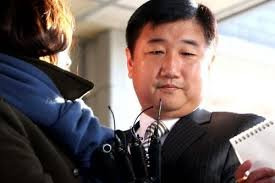 박관천 청와대 행정관 경력