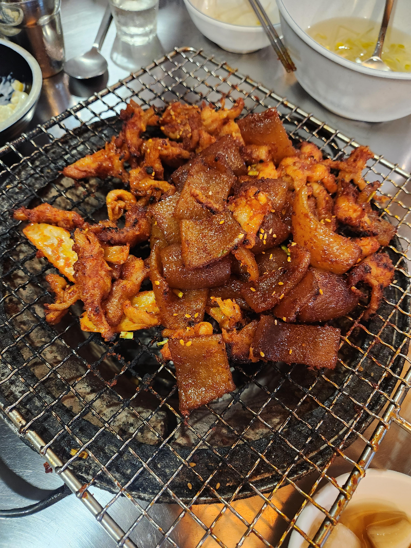 숯불꼼닭발
