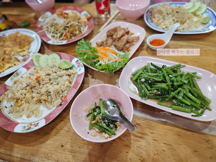 #푸켓 로컬 맛집 #빠통 맛집 빠통 로컬 맛집