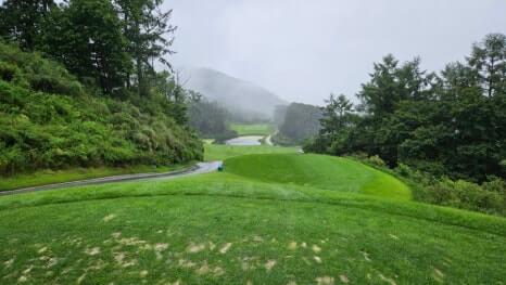 골프장 경험담 가평 베뉴지CC 전략적이면서도 경치 좋은 라운딩 산세를 살린 27홀 골프장