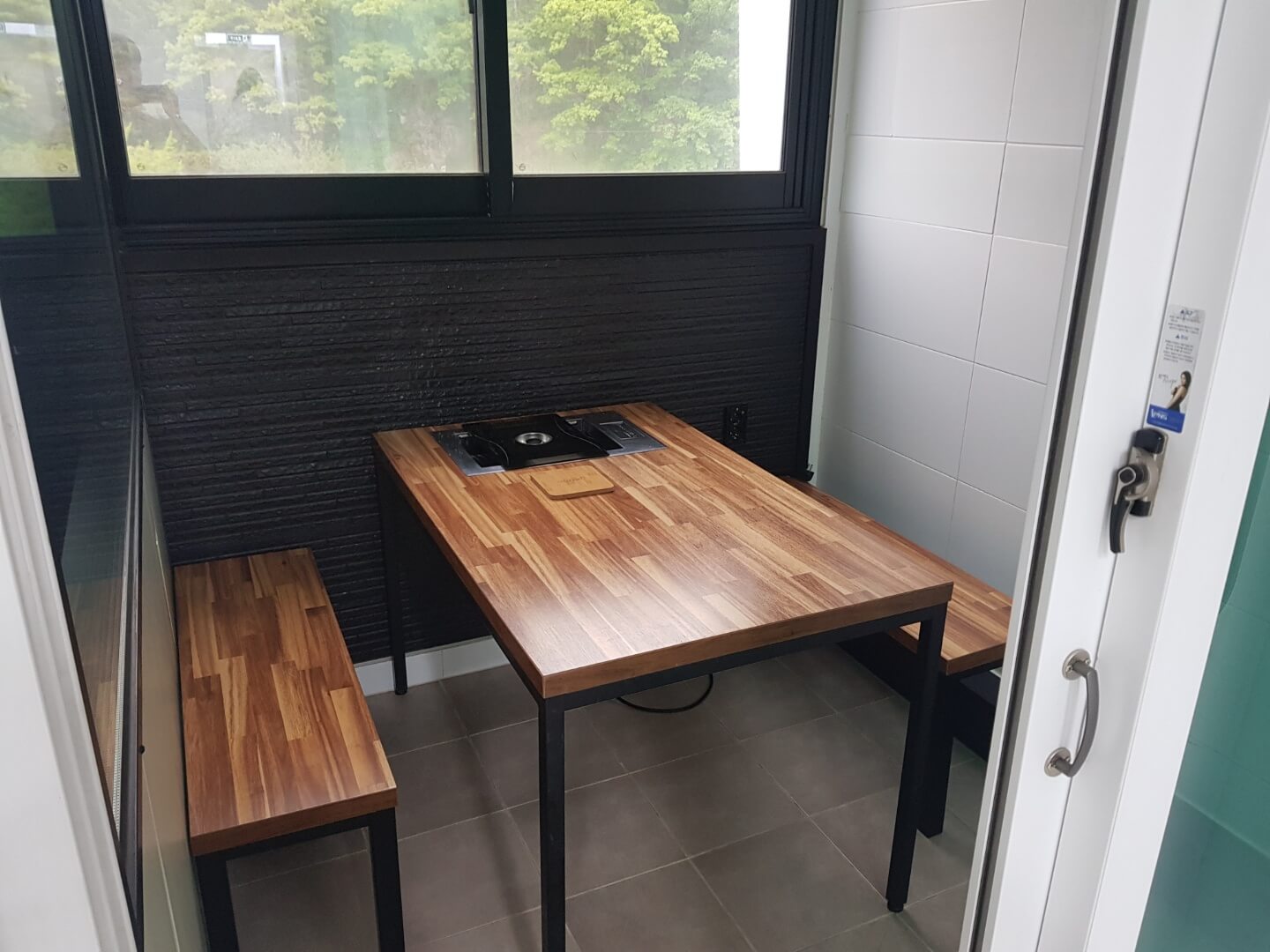 경기도 가평 펜션 레드 펜션 리뷰 스파 펜션, 계곡 숲뷰