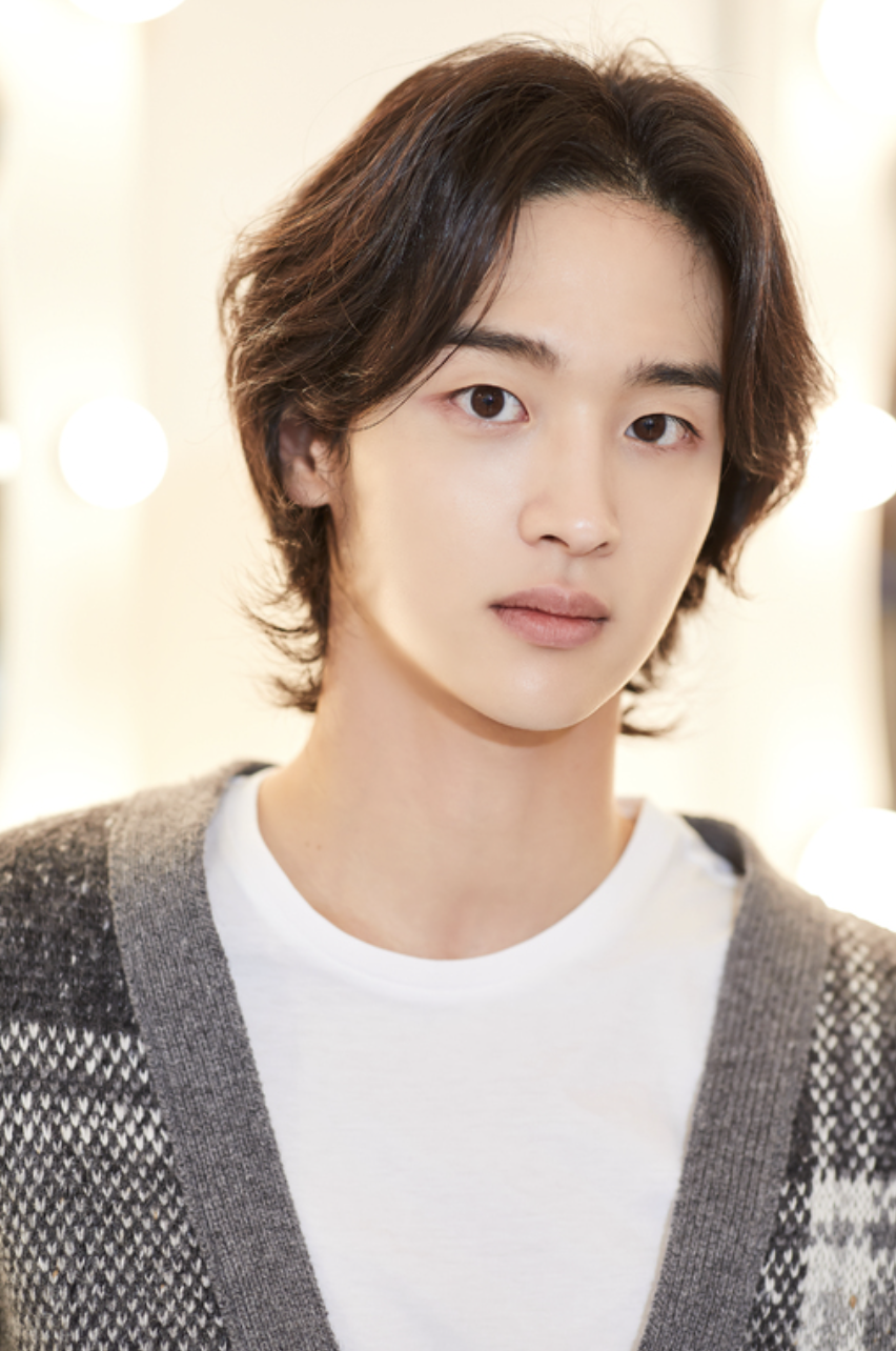 장동윤 이미지