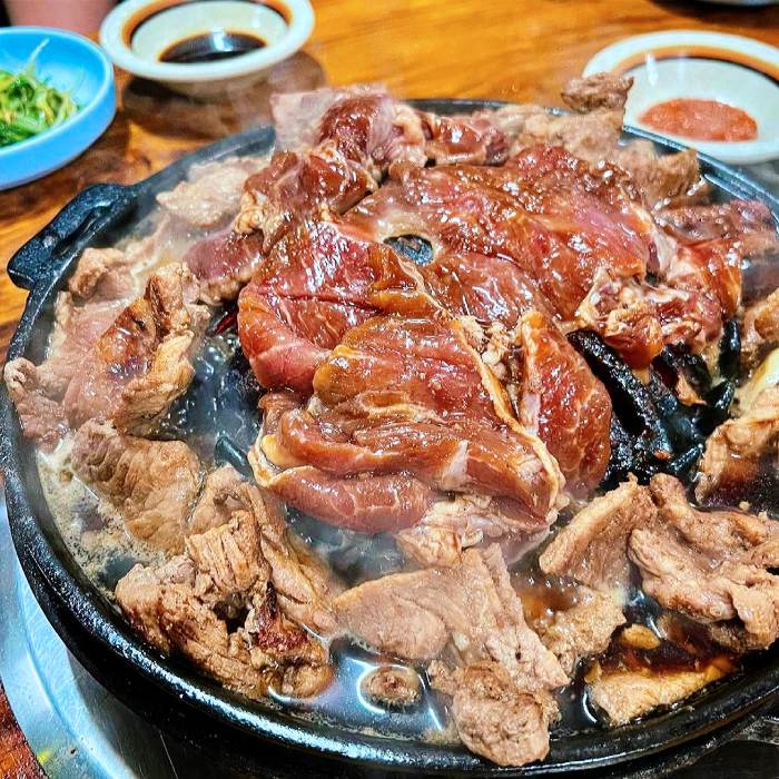 토요일은밥이좋아 토밥좋아 천안 40년 전통 숯불갈비 맛집
