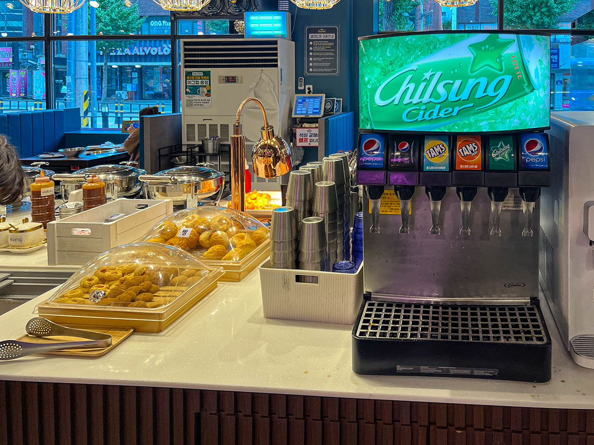 청년고기장수 만덕점 샐러드 바