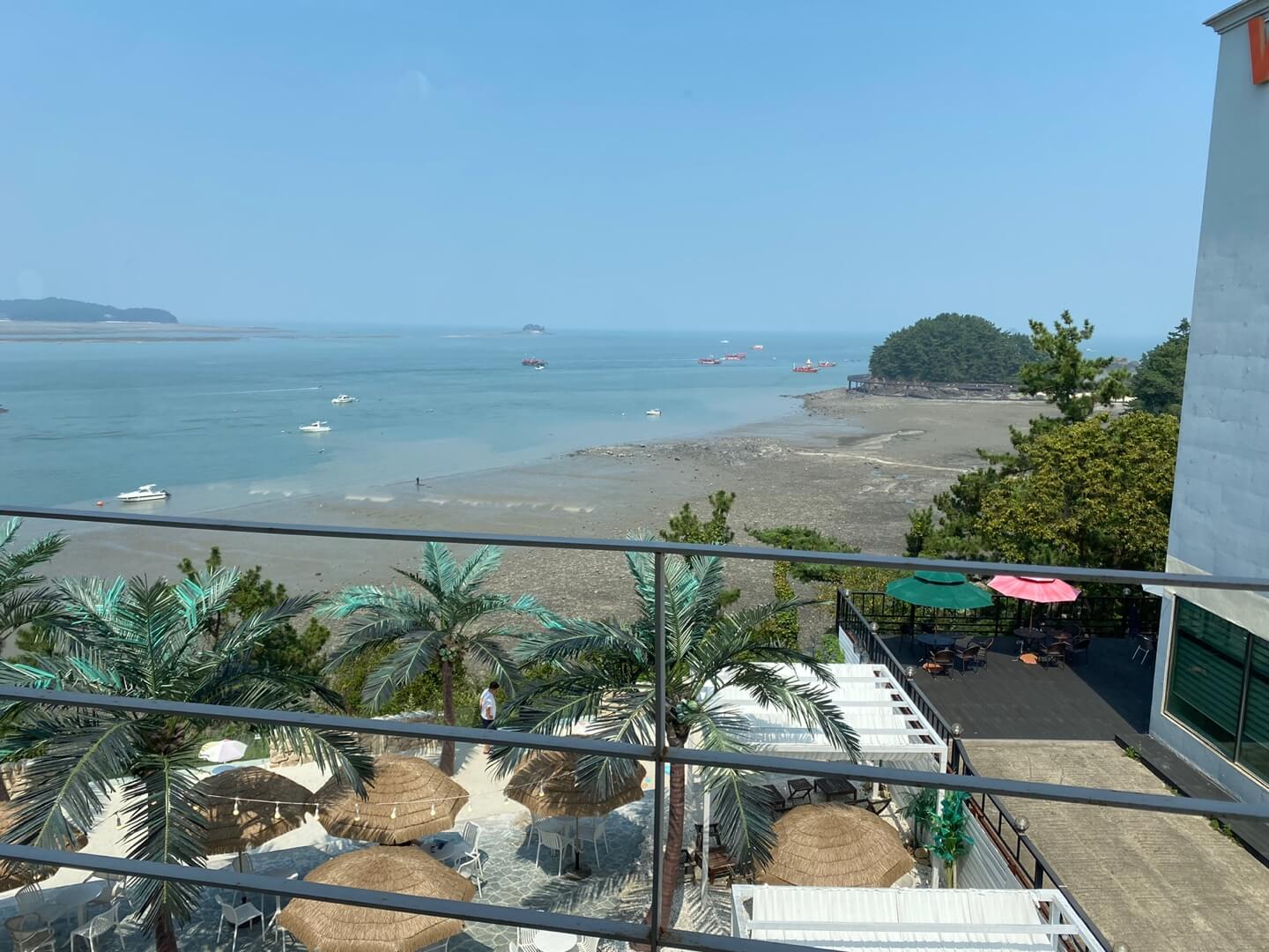 카페-플로레도-3층-이미지