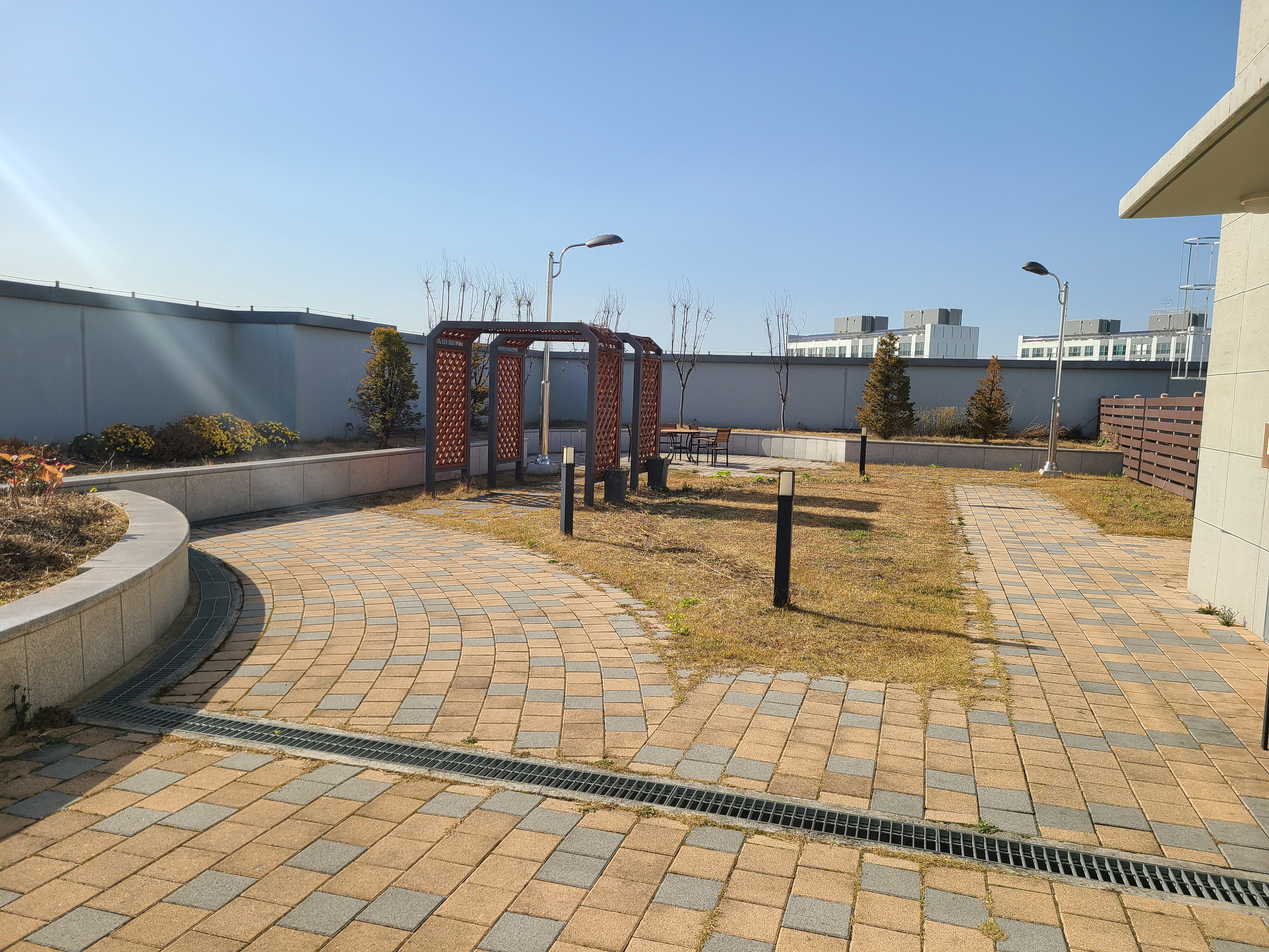 하우스디스마트밸리 옥상