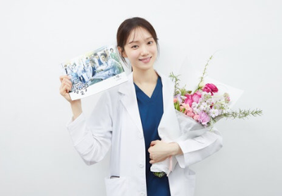 이성경