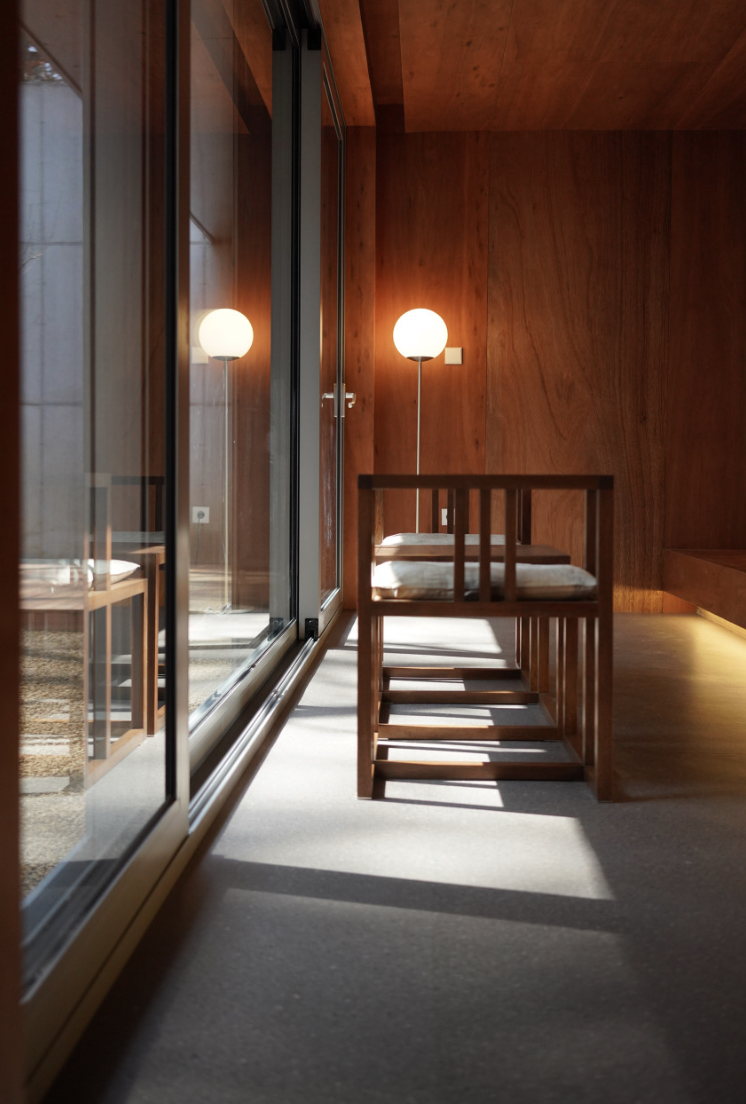 광장 넷플릭스 드라마 촬영지 따라 떠나는 여행