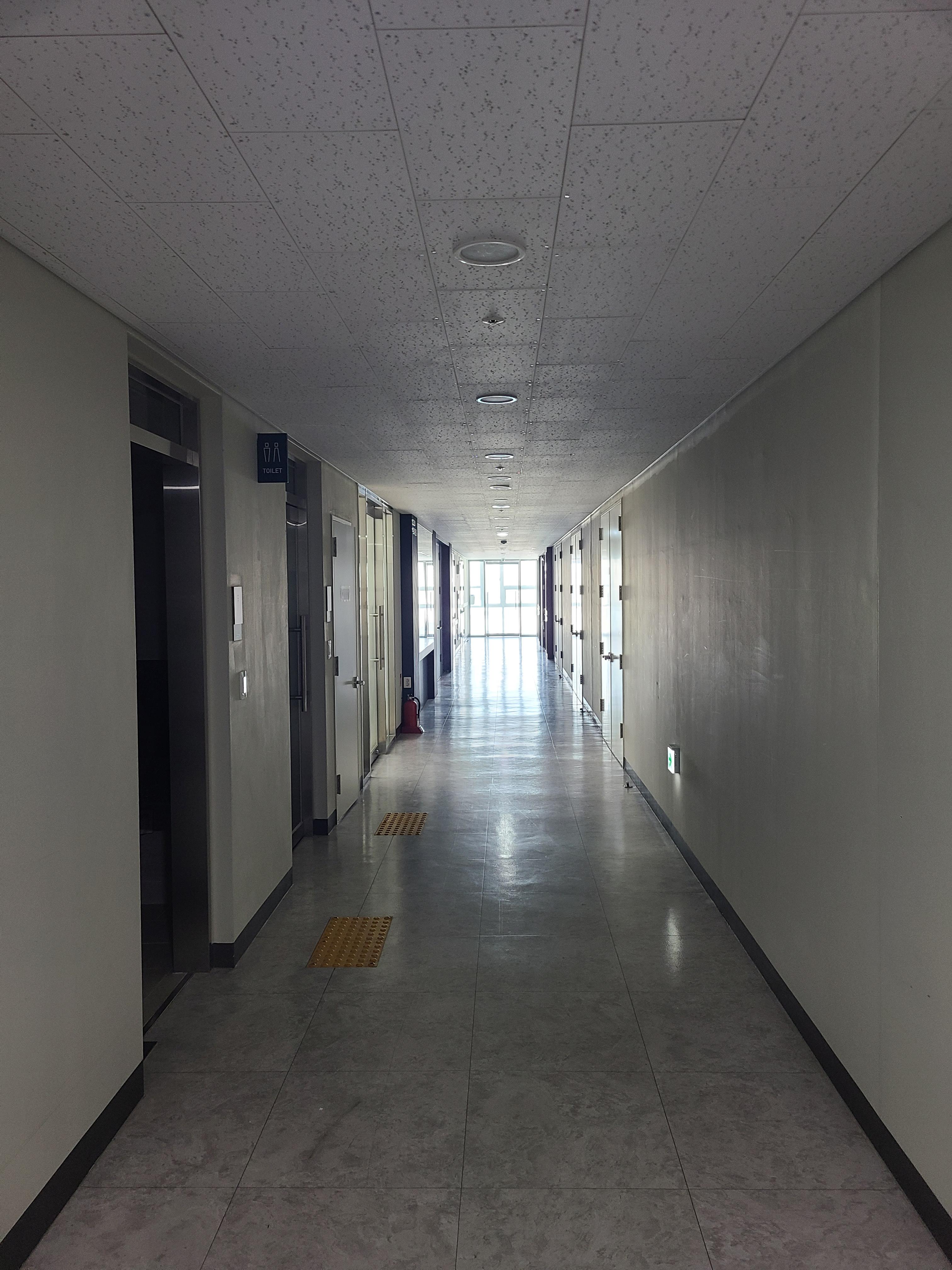 두산명학아너비즈타워 섹션오피스12