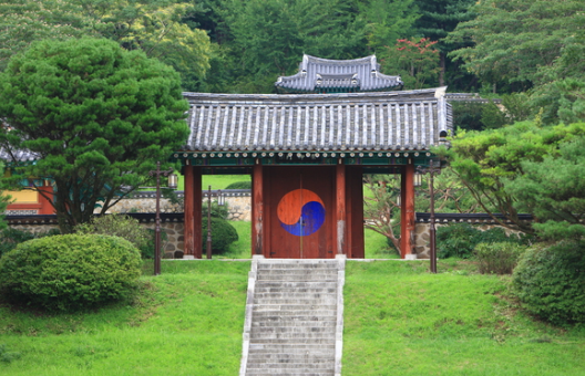 논개사당