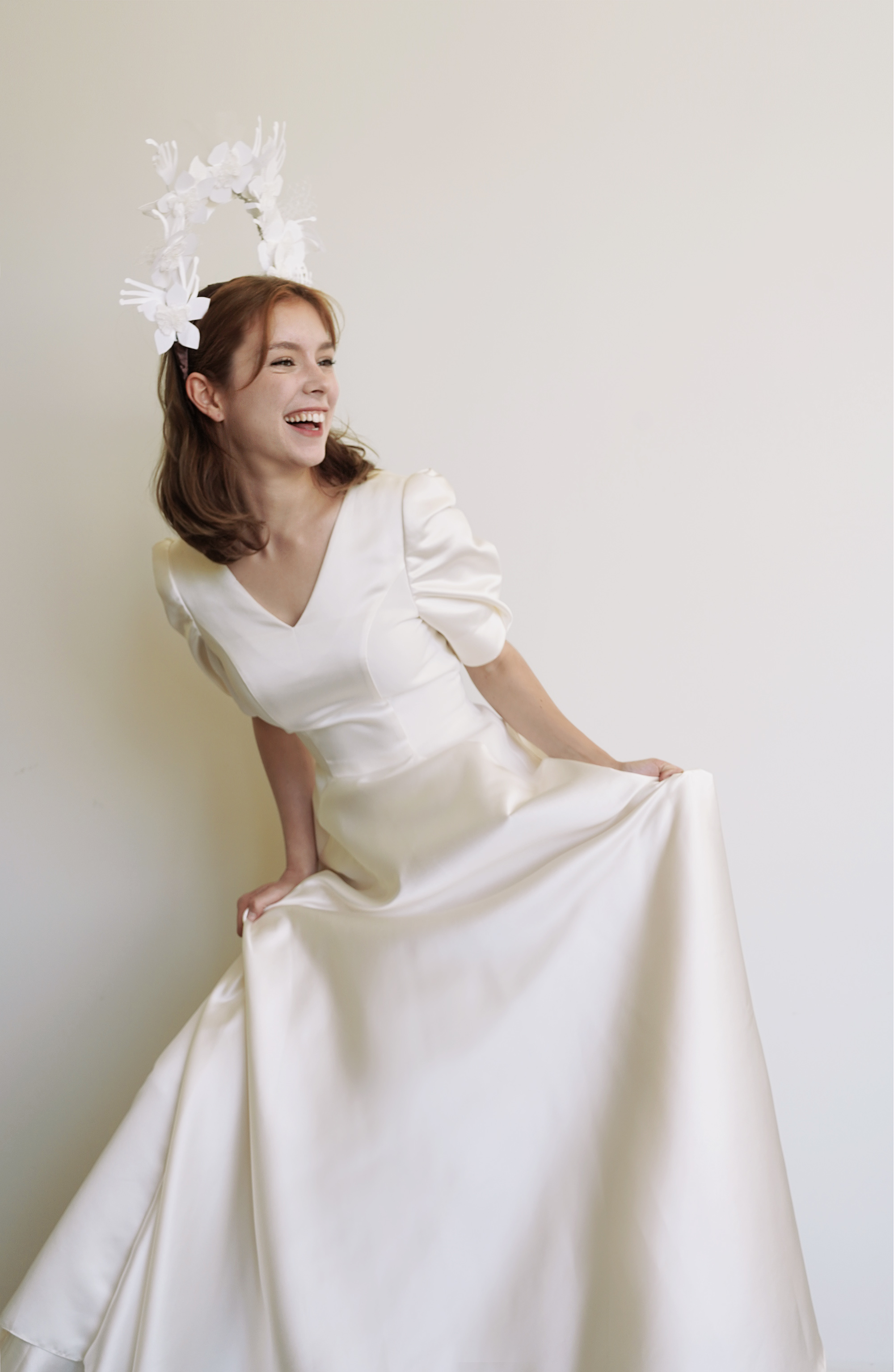 수자드레스 (대여) 튤립dress / 셀프웨딩 본식2부 이브닝 돌잔치 브이넥 벨라인원피스