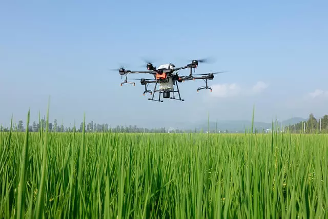 드론 LTE&middot;5G 모듈의 산업 현장 적용 가능성 분석