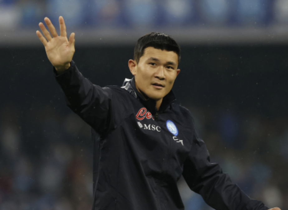 김민재 맨유 이적, 이적료