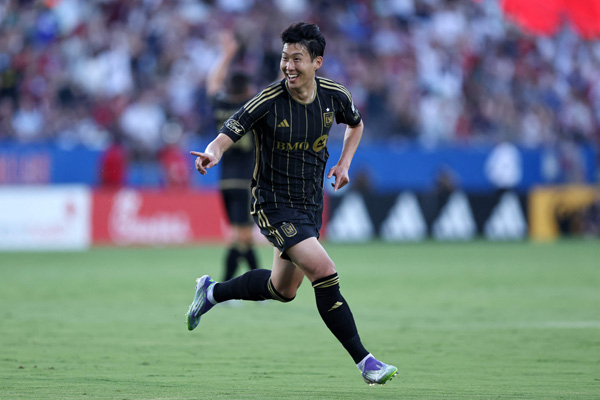 손흥민 LAFC 데뷔골, MLS 흔든 환상 프리킥 현장! 관련 사진