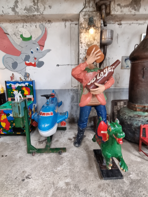 인천 강화도 조양방직 카페: 레트로한 포토존, 음료 할인받는 방법