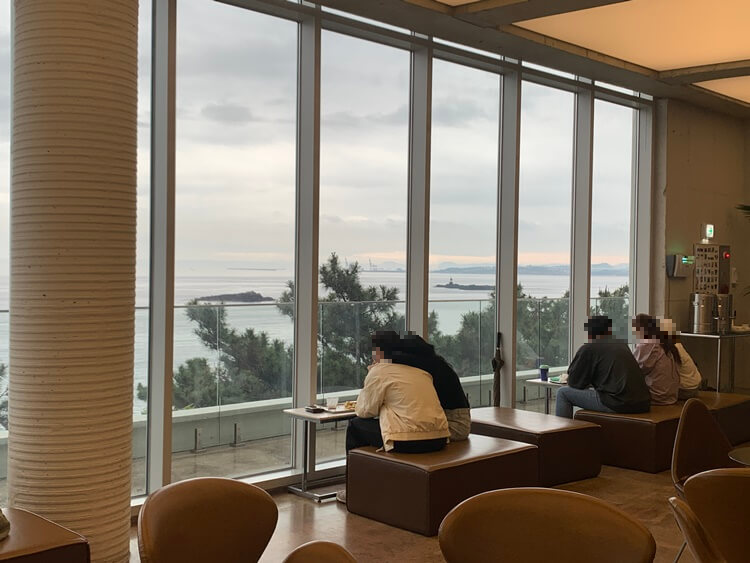 2층바다뷰 및 테라스 복도