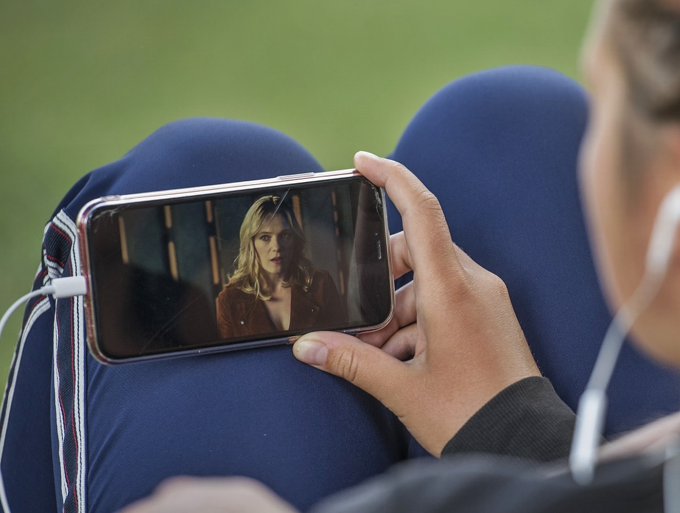 어깨 통증을 계속 악화시키는 생활 습관