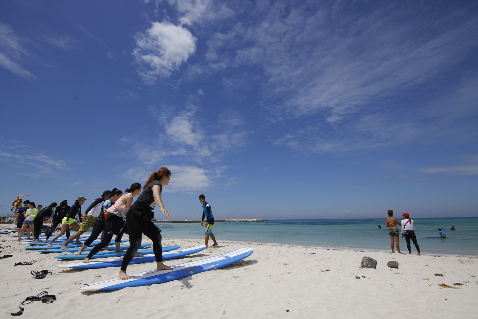 제주 해양 스포츠(곽지해수욕장 바구스서핑스쿨)- 제주관광공사 홈페이지에서