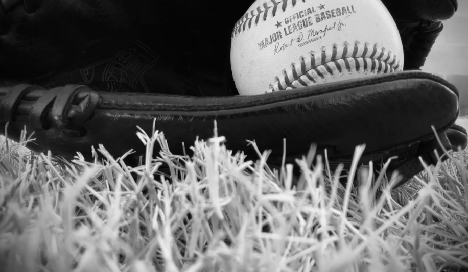 야구공과글러브