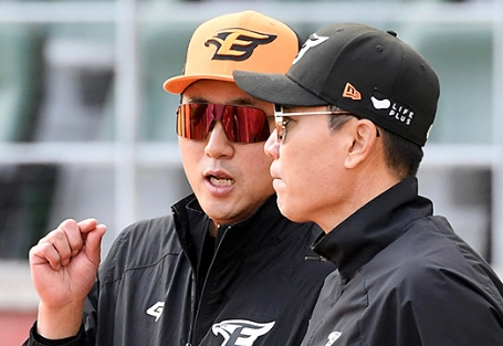 최원호 감독 경질 사퇴 이유