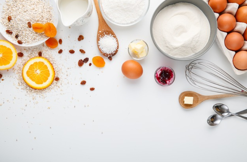 소금의 건강한 효능 소금 계란 밀가루 사진