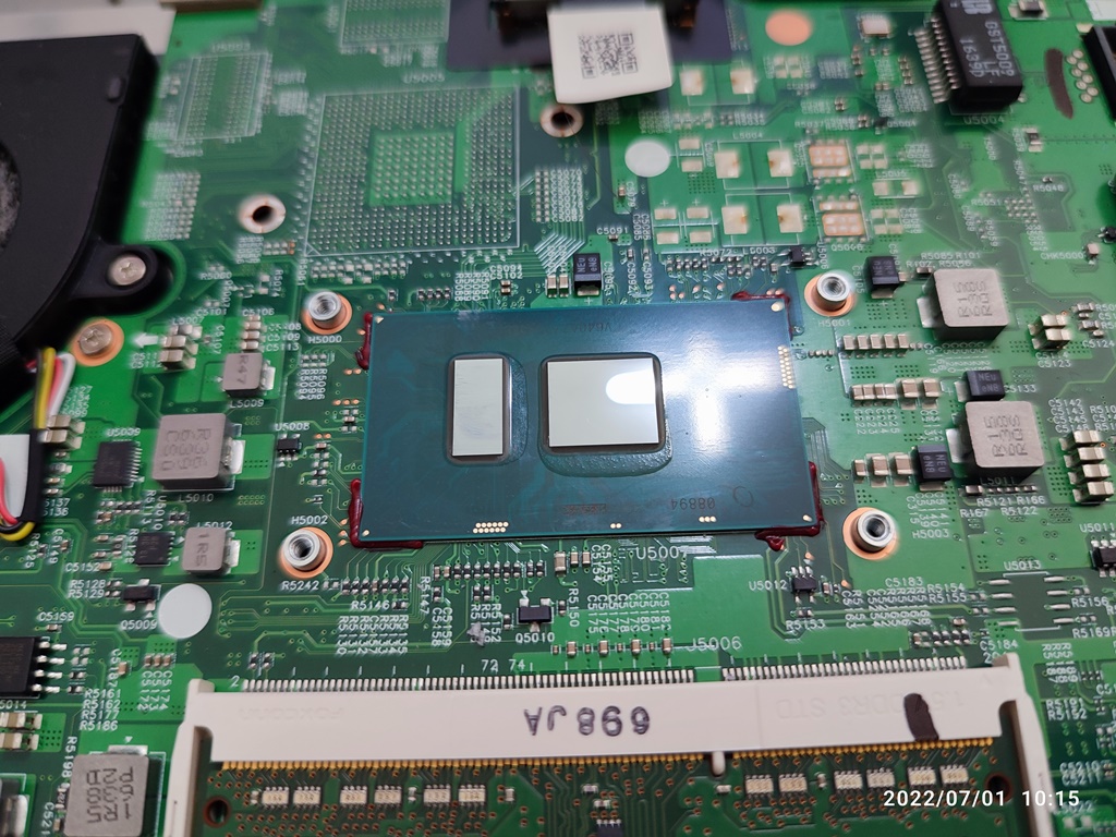 CPU 서멀 컴파운드 제거