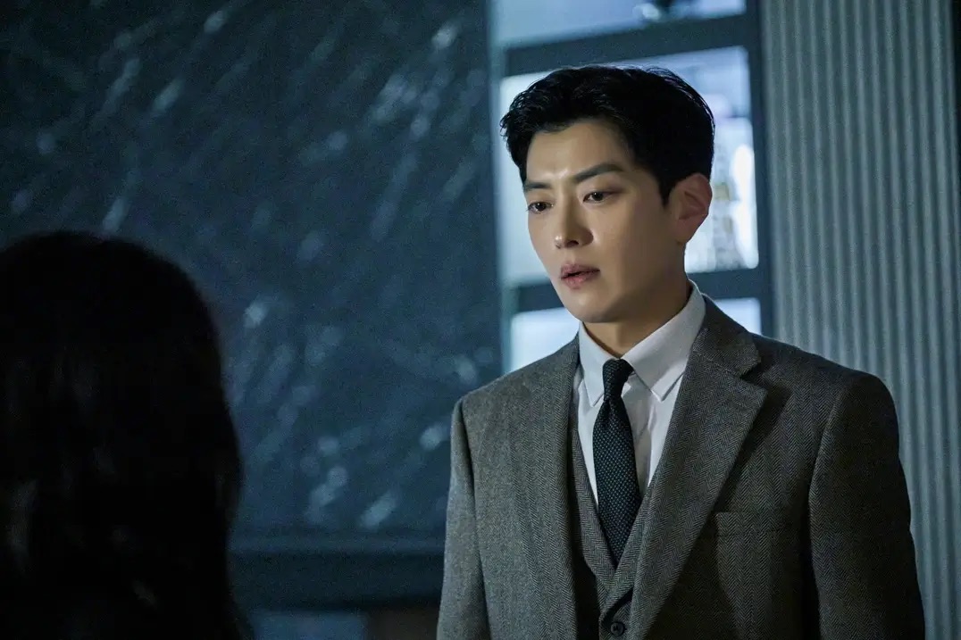 진표와 장강을 연기한 배우 장승조