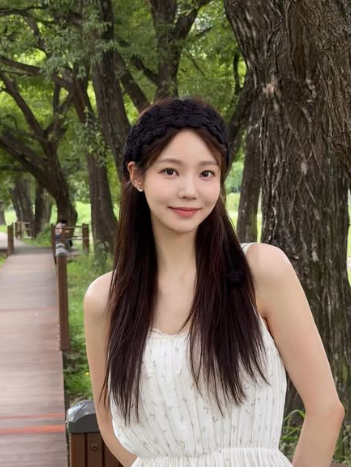 배우 유하진 나이 프로필 작품활동 및 노을 강균성과 10월 30일 결혼 총정리