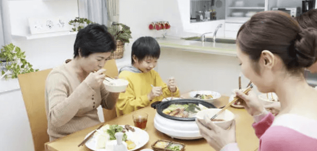 계절별 건강식과 유병자 맞춤형 음식궁합 제안