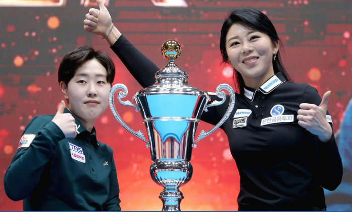 2021년 LPBA월드챔피언십 우승자 김세연 당구선수와 준우승자 김가영 선수
