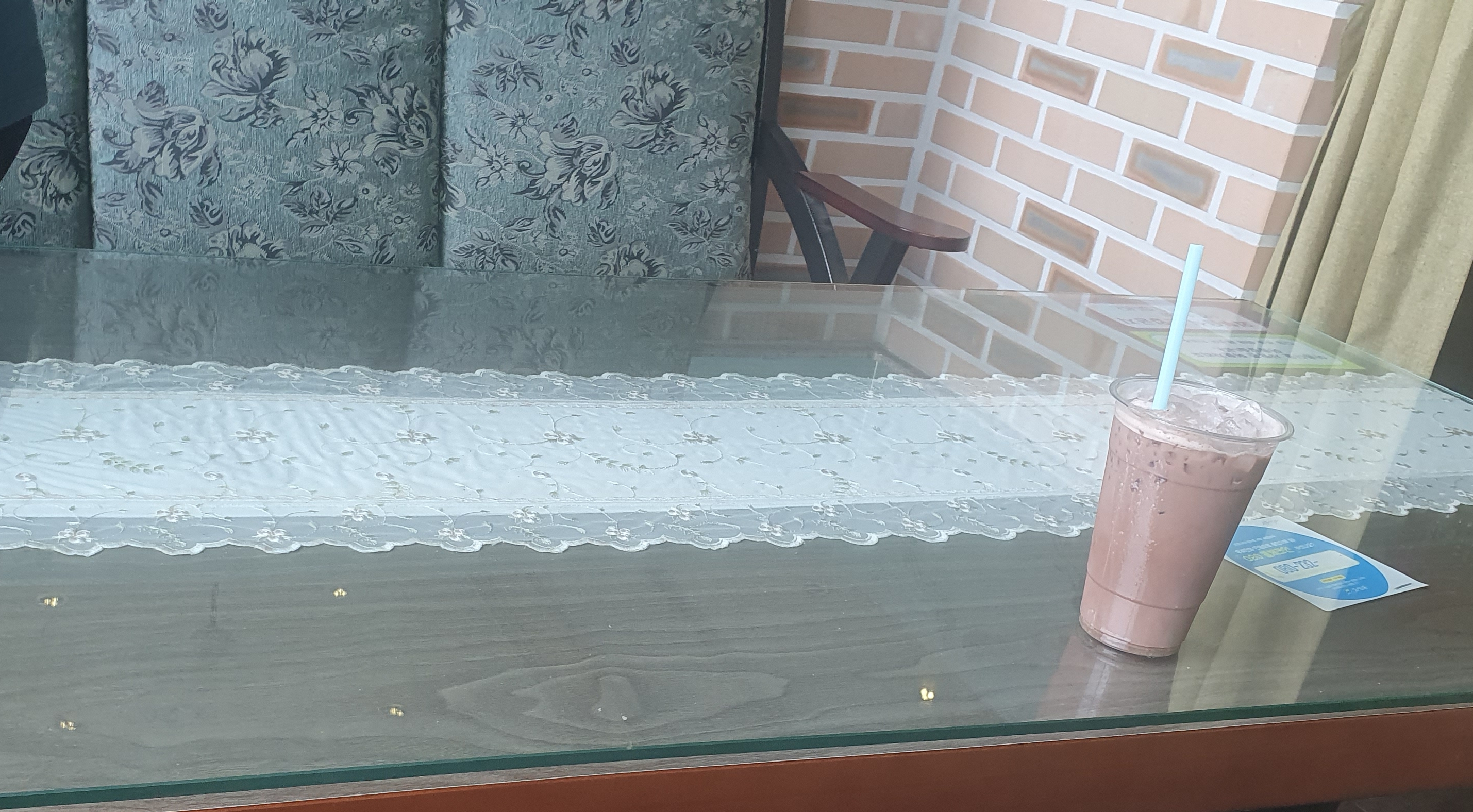 컵 이물 자국