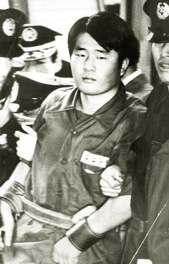 육영수 여사는 누가 쐈나?|문세광·경호원 오발설·사라진 총알 2발 의혹·암살자들 실화