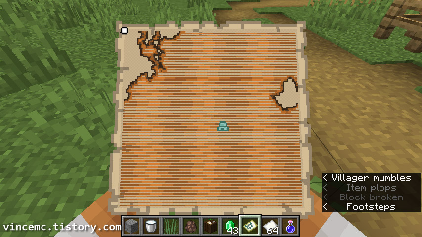 해양 탐험 지도를 꺼내서 본 모습