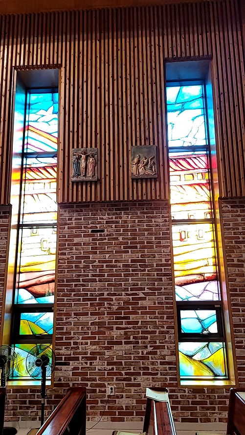 대전교구 세종 성 프란치스코 성당 스테인드글라스