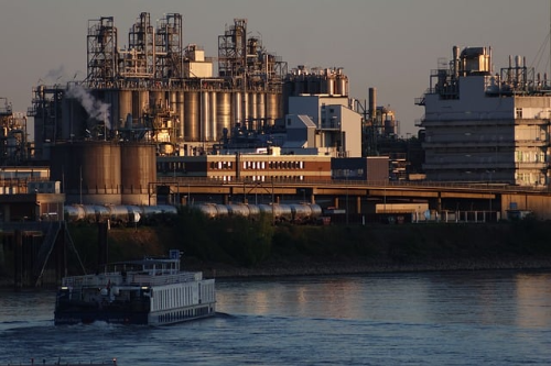 지역적 희귀 알레르기 : 울산 산업지역 특정 화학물질 유출