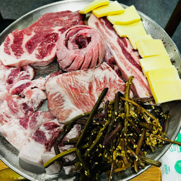 생생정보 대결 맛 대 맛 낙전새 갈비탕 VS 모둠 돼지구이