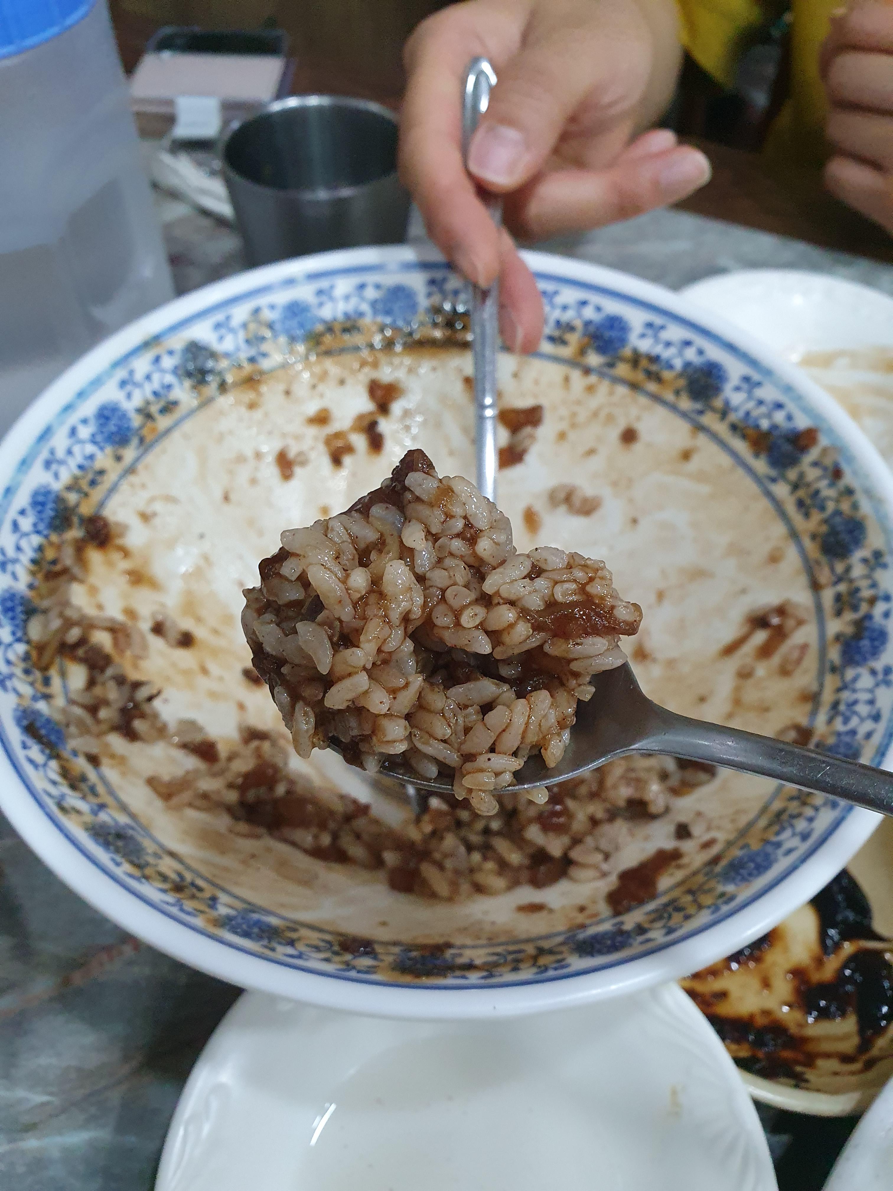 남은 유니짜장소스 + 공기밥 이 조합 괜찮네!