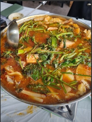 소금산출렁다리 입장료 맛집