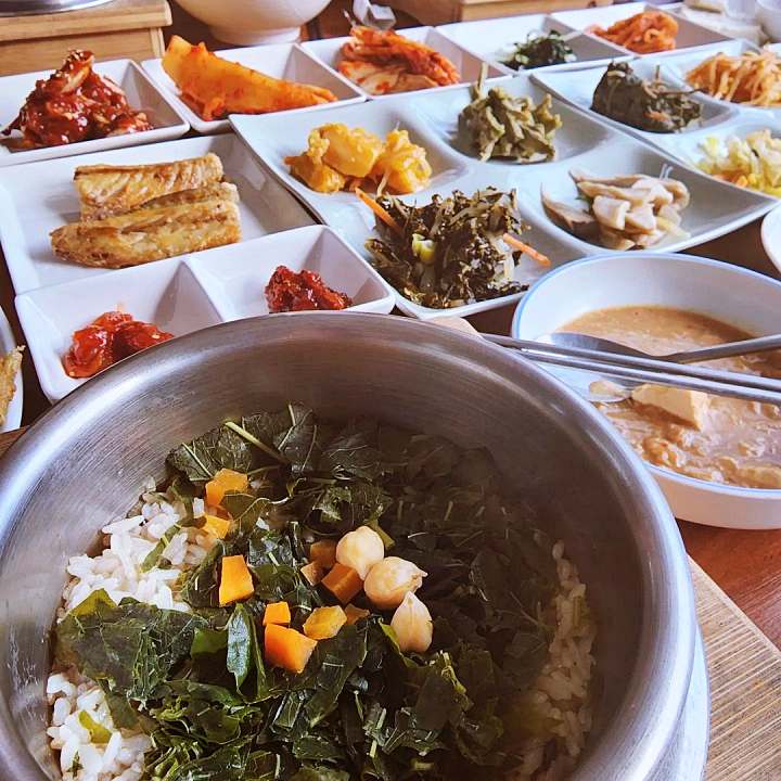 전북 부안 가게 뽕잎밥 정식 젓갈 백반 뽕잎비빔밥 남도 백반집 & 죽염 판매처 믿고 떠나는 스타 노영국 고향 맛집 추천