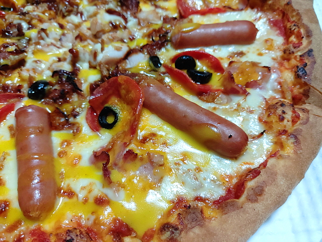 소시지고기피자