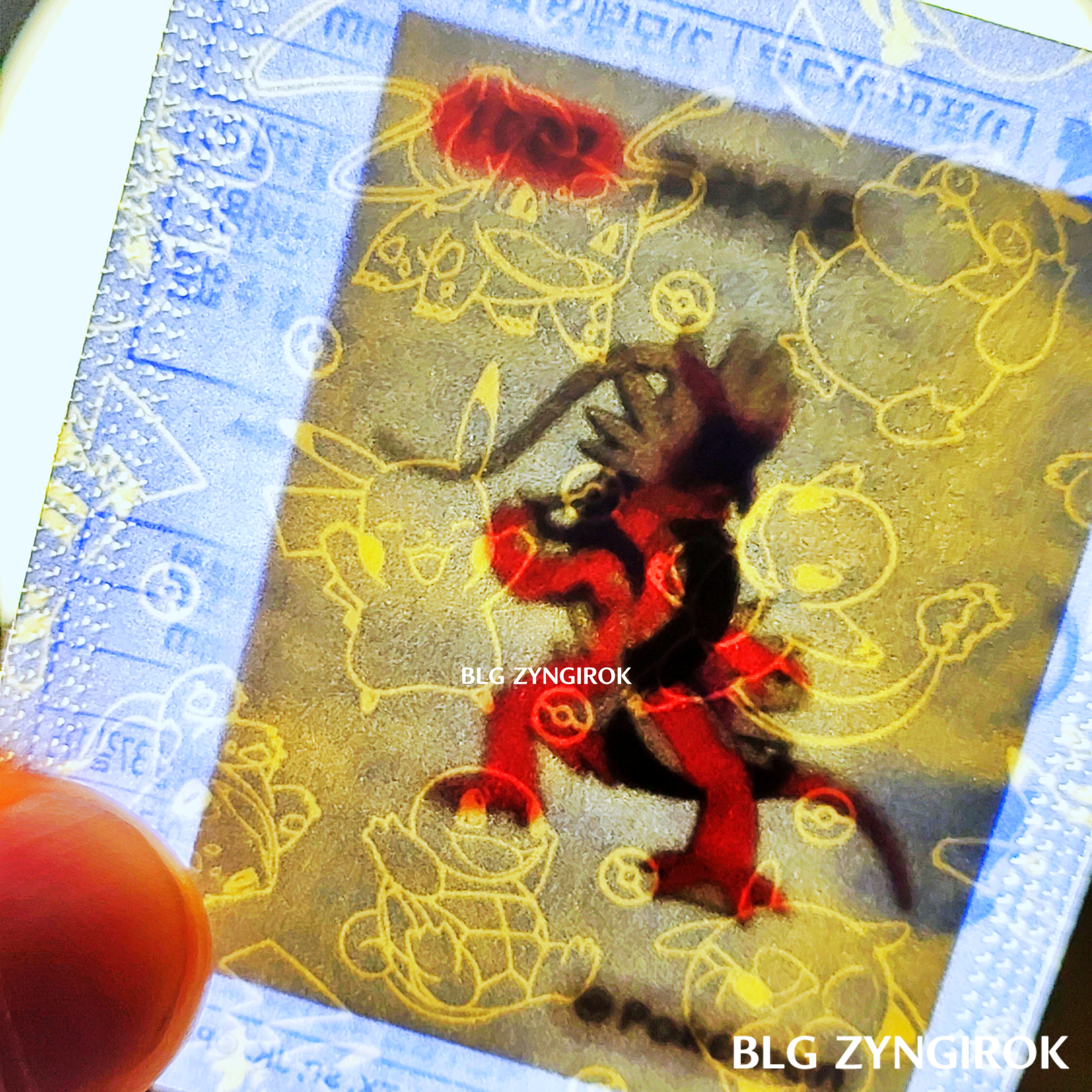 포켓몬스터빵 - 띠부띠부씰 코라이돈이 들어있는 모습이다.