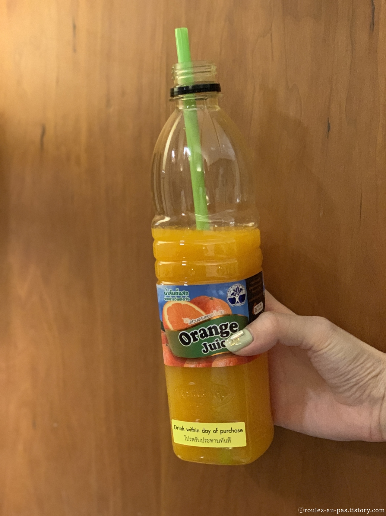 THIPSAMAI-ORANGE-JUICE